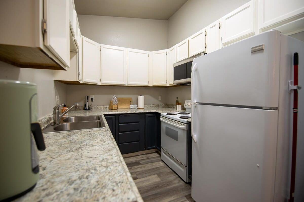Stylish1 Bed 1 Bath Apartment 앵커리지 외부 사진